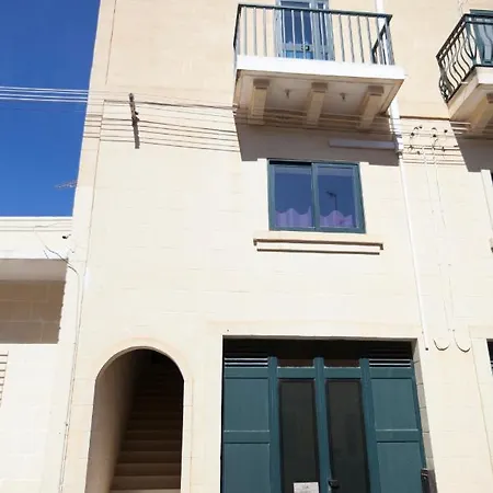 Dar Maria Assunta * Santa Luċija